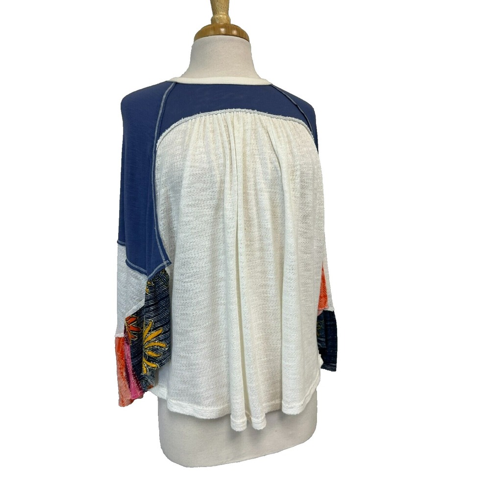 We The Free Over Size Top Colorful Wing Sleeves Blue Yokes White Body SZ S